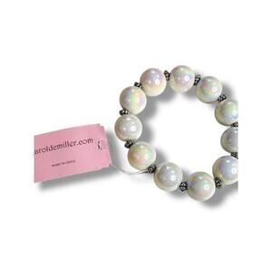 Friends Collection Garold C Miller White Oplascent Beaded Stretch Bracelet New